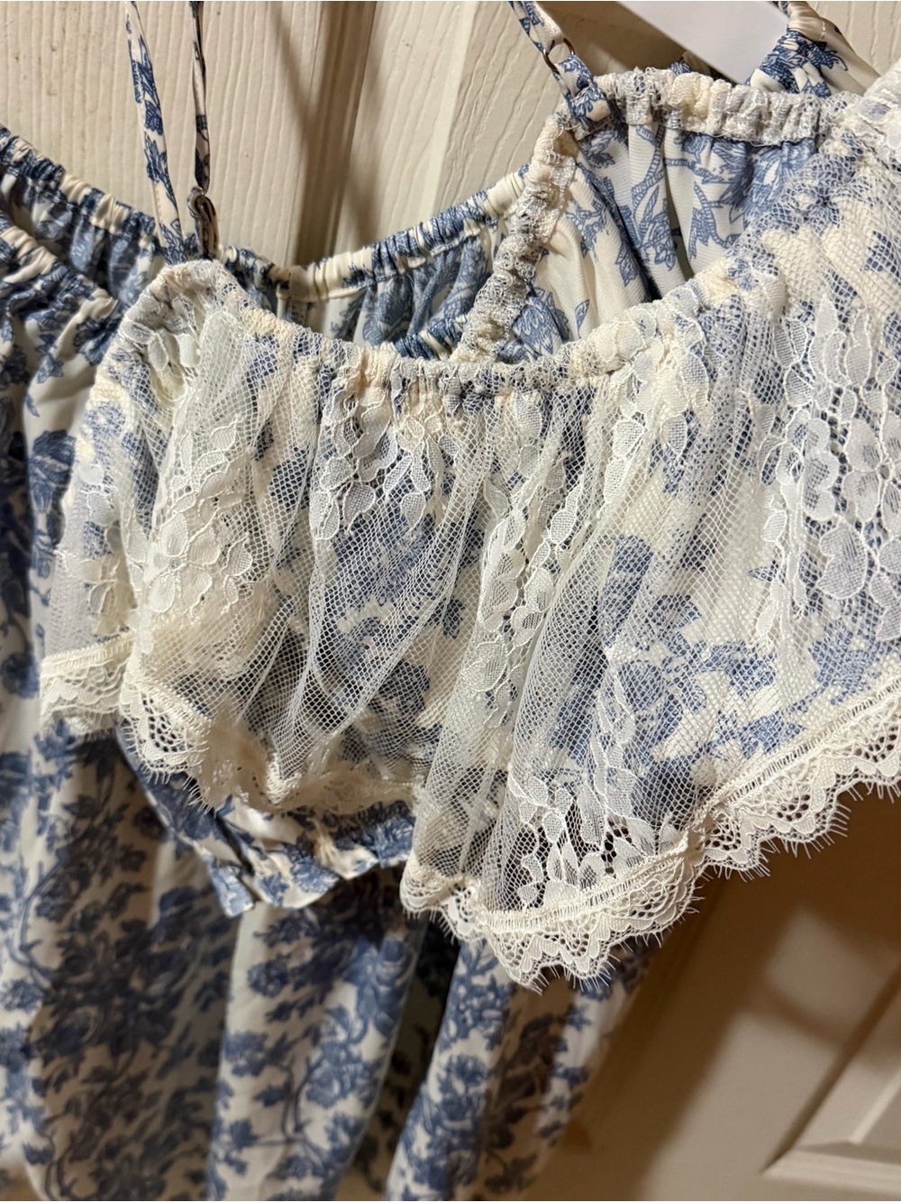 NWOT/Out from under milla lace trimmed bra top and bloomer pant set /Large - Picture 2 of 4